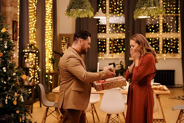 Узнайте, как получать от мужчины дорогие