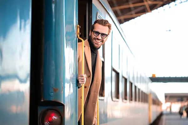 5 причин, почему бывший муж ищет встречи с