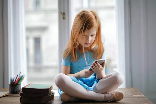 «Целый день в телефоне!»: как отучить ребенка от гаджетов