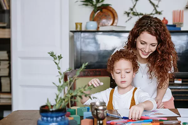 «Осторожно! Упадешь!» Ошибки в воспитании