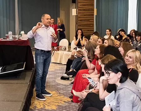 Популярные женские