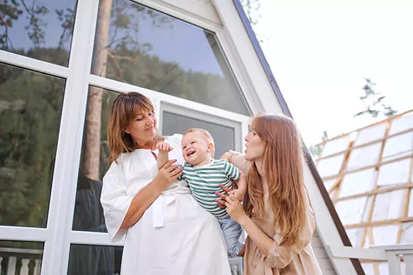 Все мы родом из детства: как мама влияет