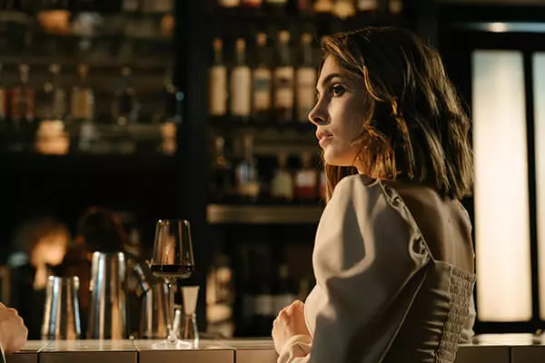 Как понять, что подруга положила глаз на