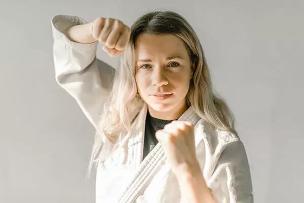 Бороться за мужчину опасно? 4 хитрые