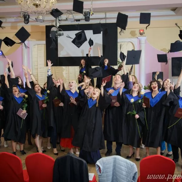 Обучение в РГСУ, вручение дипломов 25 апреля 2019 Москва