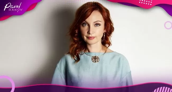 Лариса Ренар