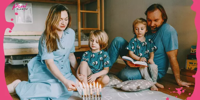 Роль семейных традиций и ценностей в отношениях и воспитании детей02 (10).jpg 02 (10).jpg