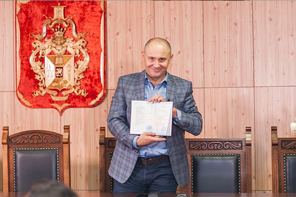 Дополнительное профессиональное образование КОУЧ-КОНСУЛЬТАНТ Дополнительное профессиональное образование КОУЧ-КОНСУЛЬТАНТ