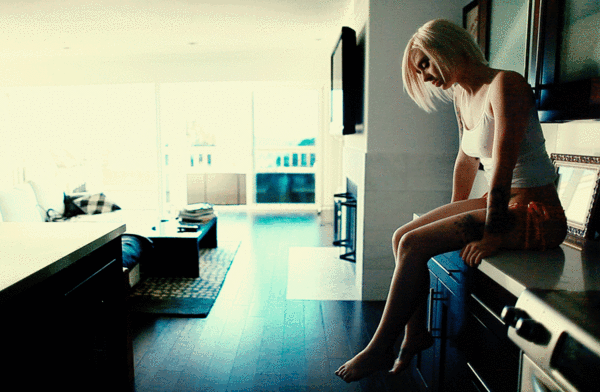 Чтобы не скучать займитесь собой или хобби. 